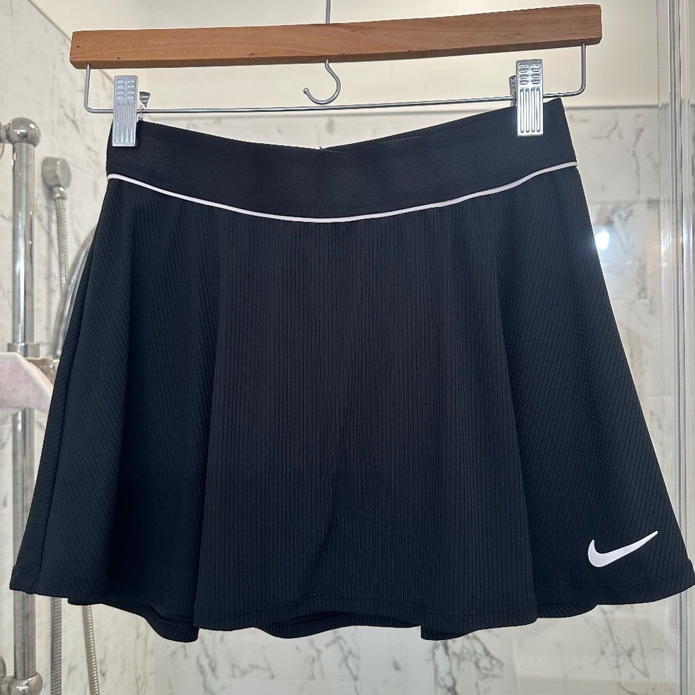 Nike tennis skirt